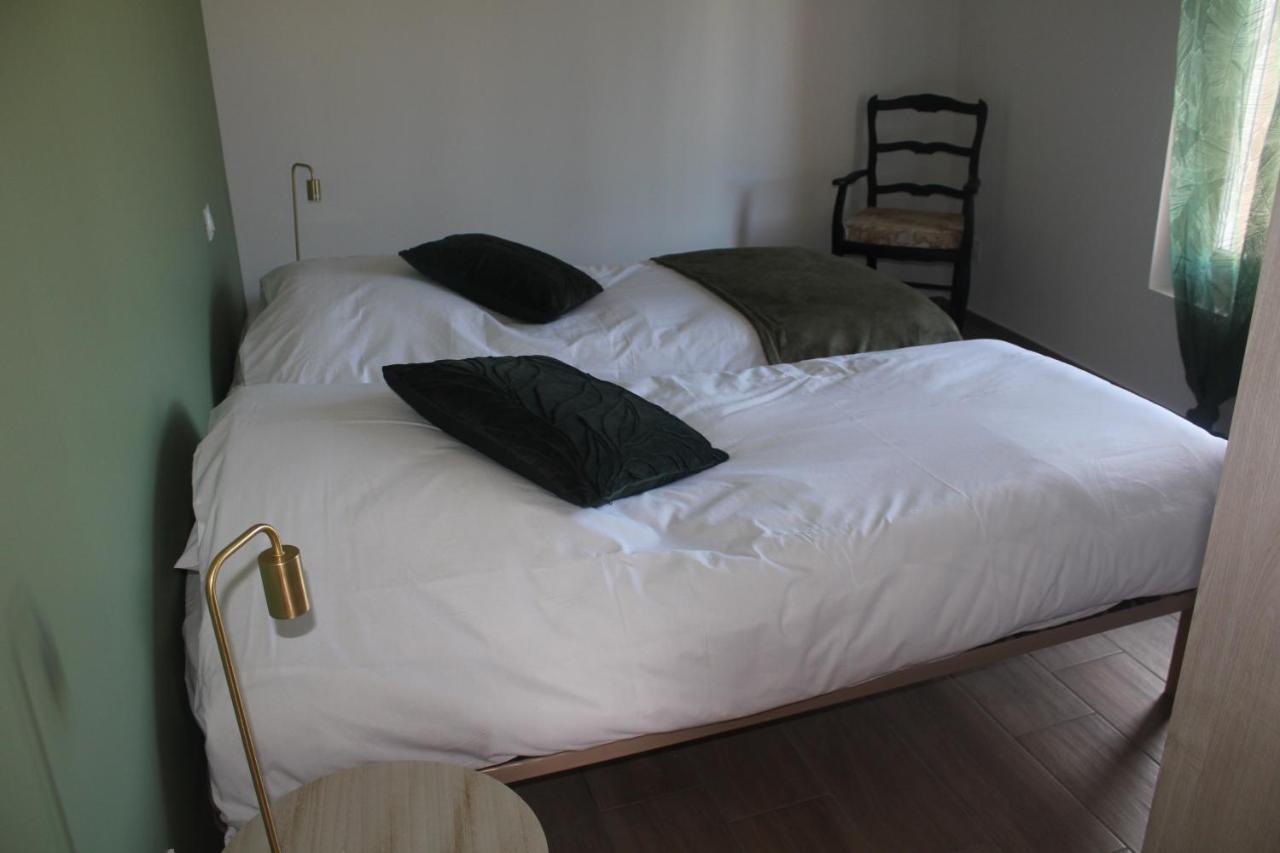 Gite De Charme Pour 10 Personnes Camélas 외부 사진